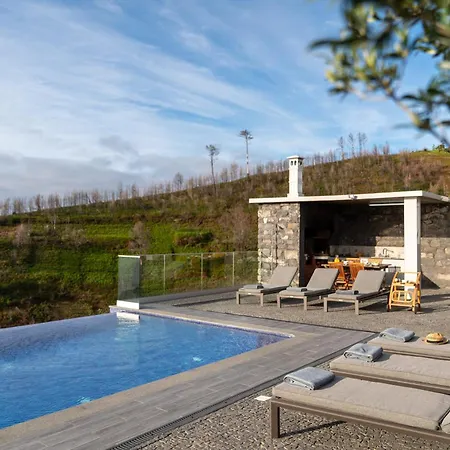 Semesterbostad With Pool And Sea View - Da Ribeira Da Vaca Calheta (Madeira)