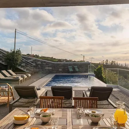 Casa de Férias With Pool And Sea View - Da Ribeira Da Vaca *