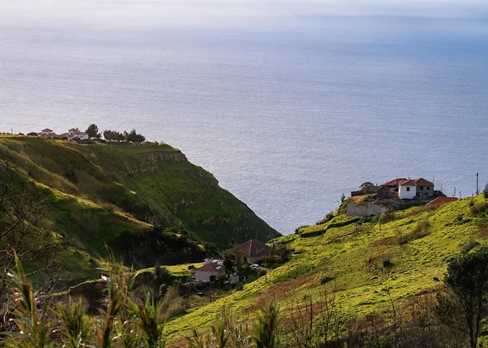 With Pool And Sea View - Da Ribeira Da Vaca 度假居 *