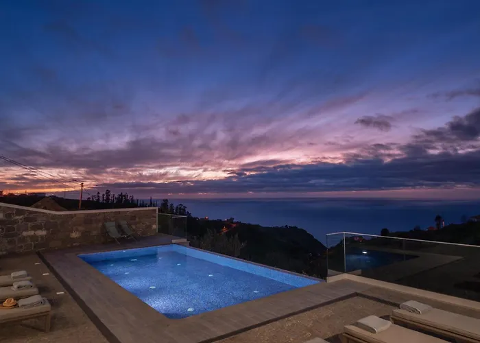 With Pool And Sea View - Da Ribeira Da Vaca Calheta (Madeira)