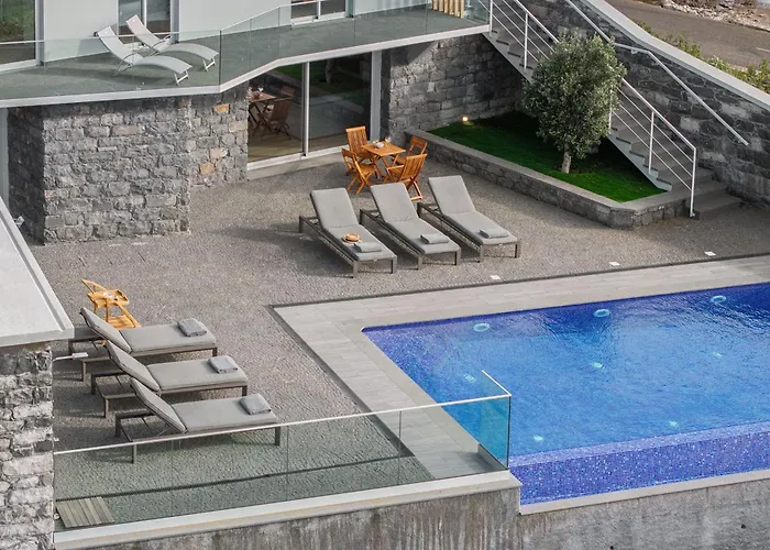 度假居 With Pool And Sea View - Da Ribeira Da Vaca *