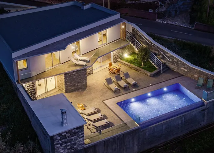 With Pool And Sea View - Da Ribeira Da Vaca Prázdninový dům *