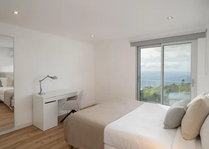 度假居 With Pool And Sea View - Da Ribeira Da Vaca *