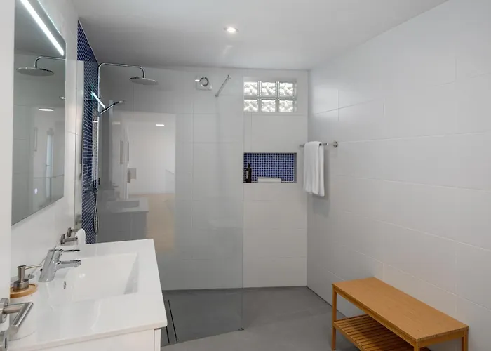 度假居 With Pool And Sea View - Da Ribeira Da Vaca